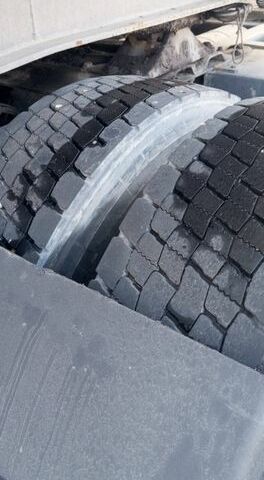 Білий Сканіа R 164, об'ємом двигуна 15.6 л та пробігом 500 тис. км за 17000 $, фото 7 на Automoto.ua