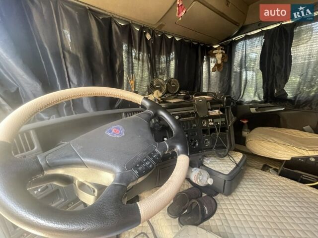 Белый Сканиа Р 380, объемом двигателя 10.6 л и пробегом 900 тыс. км за 18000 $, фото 2 на Automoto.ua