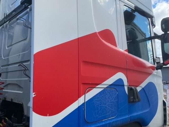Белый Сканиа Р 380, объемом двигателя 11.71 л и пробегом 1 тыс. км за 6700 $, фото 12 на Automoto.ua
