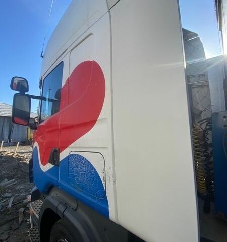 Белый Сканиа Р 380, объемом двигателя 11.71 л и пробегом 1 тыс. км за 7800 $, фото 11 на Automoto.ua