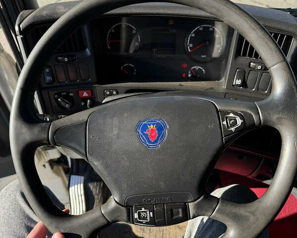 Белый Сканиа Р 380, объемом двигателя 11.71 л и пробегом 1 тыс. км за 12000 $, фото 17 на Automoto.ua