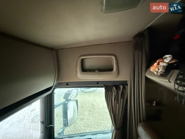 Белый Сканиа Р 400, объемом двигателя 12.74 л и пробегом 955 тыс. км за 27500 $, фото 13 на Automoto.ua