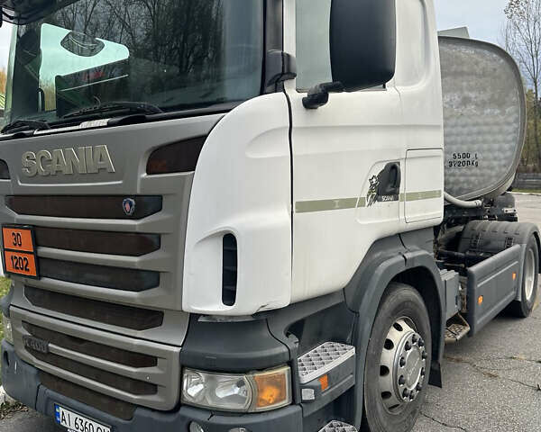 Білий Сканіа Р 400, об'ємом двигуна 12.74 л та пробігом 861 тис. км за 10200 $, фото 9 на Automoto.ua