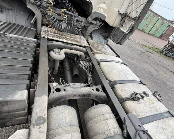 Белый Сканиа Р 400, объемом двигателя 12.74 л и пробегом 727 тыс. км за 25000 $, фото 5 на Automoto.ua