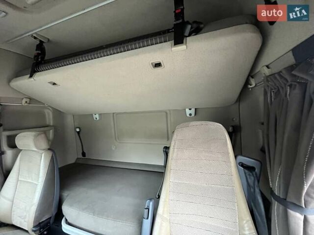 Белый Сканиа Р 400, объемом двигателя 12.74 л и пробегом 727 тыс. км за 25000 $, фото 11 на Automoto.ua