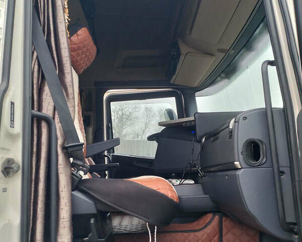 Белый Сканиа Р 420, объемом двигателя 11.7 л и пробегом 1 тыс. км за 27000 $, фото 13 на Automoto.ua