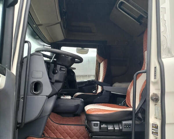 Белый Сканиа Р 420, объемом двигателя 11.7 л и пробегом 1 тыс. км за 27000 $, фото 17 на Automoto.ua