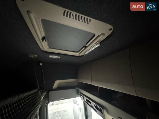 Белый Сканиа Р 420, объемом двигателя 11.71 л и пробегом 1 тыс. км за 25000 $, фото 8 на Automoto.ua