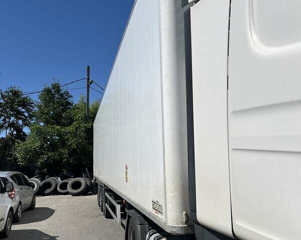 Белый Сканиа Р 420, объемом двигателя 11.71 л и пробегом 180 тыс. км за 16000 $, фото 12 на Automoto.ua