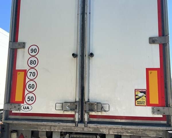 Белый Сканиа Р 420, объемом двигателя 11.71 л и пробегом 180 тыс. км за 16000 $, фото 2 на Automoto.ua