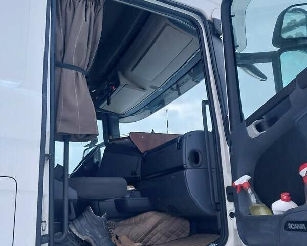 Білий Сканіа Р 420, об'ємом двигуна 11.71 л та пробігом 1 тис. км за 15000 $, фото 1 на Automoto.ua