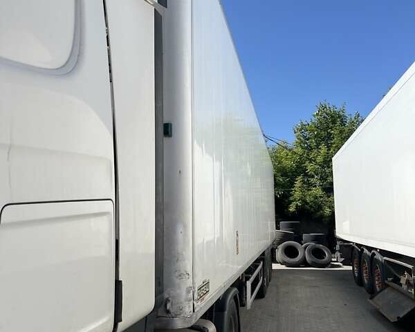 Белый Сканиа Р 420, объемом двигателя 11.71 л и пробегом 180 тыс. км за 16000 $, фото 8 на Automoto.ua