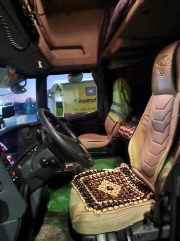 Белый Сканиа Р 420, объемом двигателя 11.7 л и пробегом 1 тыс. км за 18500 $, фото 14 на Automoto.ua