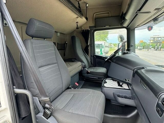 Білий Сканіа Р 420, об'ємом двигуна 12 л та пробігом 925 тис. км за 16800 $, фото 29 на Automoto.ua