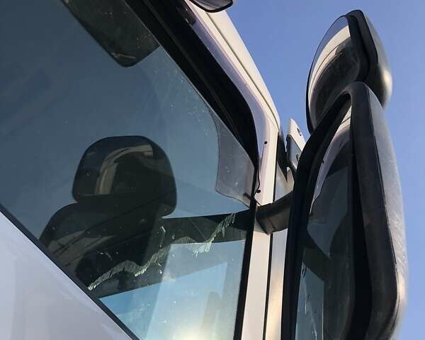 Сканіа Р 420 2011 у Києві на Automoto.ua Білий Сканіа Р 420, об'ємом двигуна 11.71 л та пробігом 1 тис. км за 11600 $, фото 29 на Automoto.ua