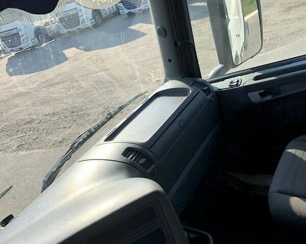 Белый Сканиа Р 420, объемом двигателя 11.71 л и пробегом 1 тыс. км за 11001 $, фото 38 на Automoto.ua