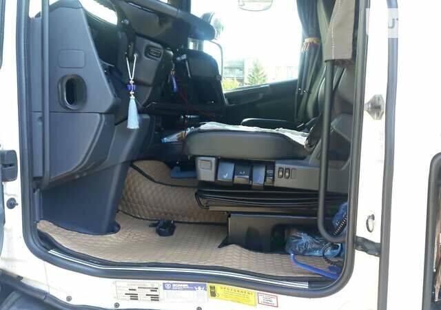 Белый Сканиа Р 420, объемом двигателя 12 л и пробегом 1 тыс. км за 17200 $, фото 1 на Automoto.ua