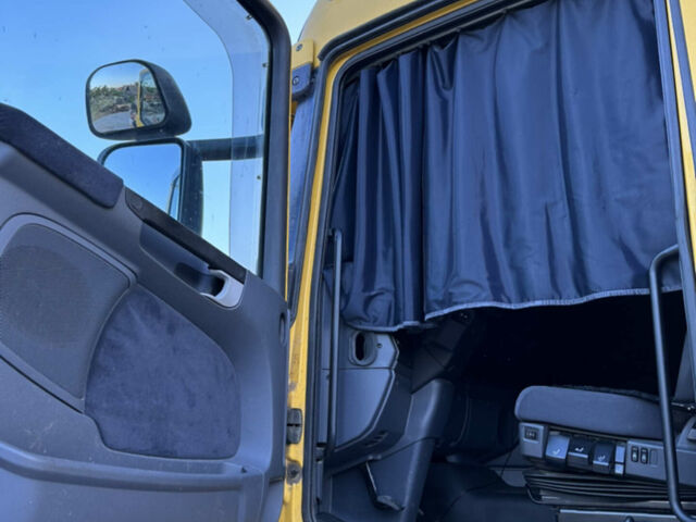 Жовтий Сканіа Р 420, об'ємом двигуна 13 л та пробігом 459 тис. км за 45000 $, фото 4 на Automoto.ua
