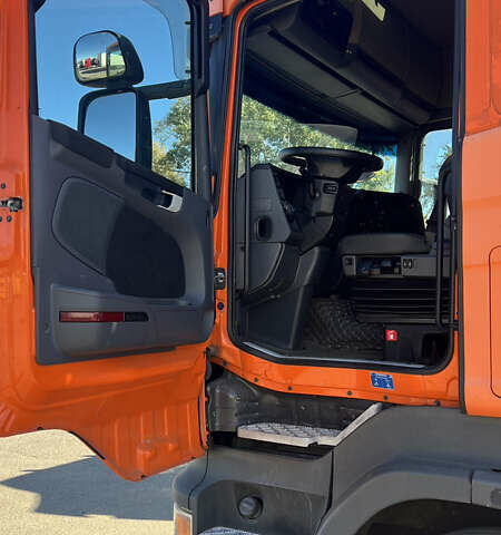 Оранжевый Сканиа Р 420, объемом двигателя 11.71 л и пробегом 978 тыс. км за 17900 $, фото 6 на Automoto.ua