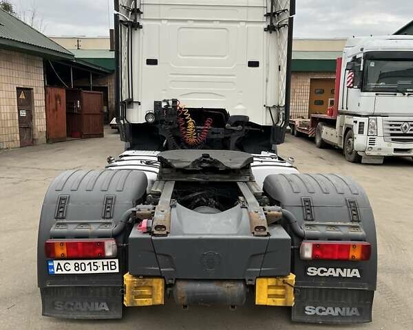 Белый Сканиа R 440, объемом двигателя 12.74 л и пробегом 115 тыс. км за 13500 $, фото 3 на Automoto.ua