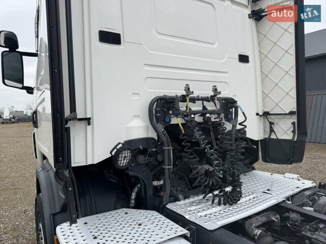Белый Сканиа R 440, объемом двигателя 0 л и пробегом 1 тыс. км за 18815 $, фото 10 на Automoto.ua