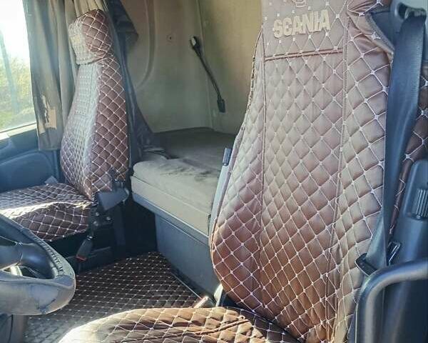 Белый Сканиа R 440, объемом двигателя 12.74 л и пробегом 820 тыс. км за 17000 $, фото 11 на Automoto.ua