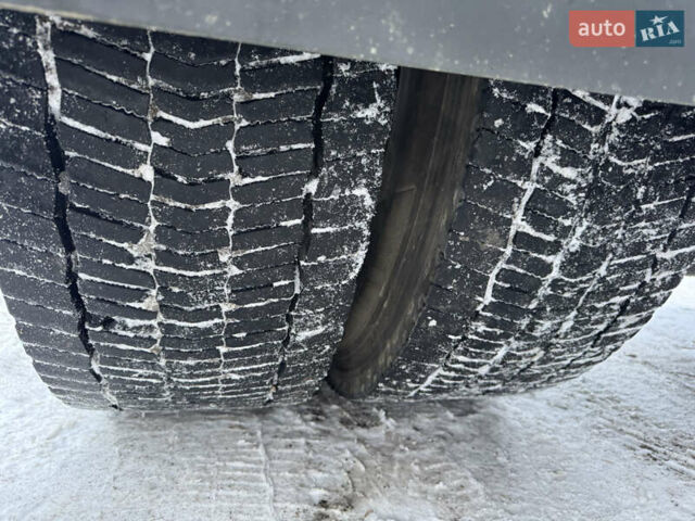 Белый Сканиа R 440, объемом двигателя 12.74 л и пробегом 823 тыс. км за 25000 $, фото 7 на Automoto.ua