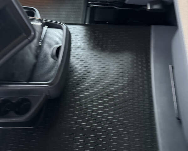 Белый Сканиа R 440, объемом двигателя 12.74 л и пробегом 823 тыс. км за 25000 $, фото 26 на Automoto.ua