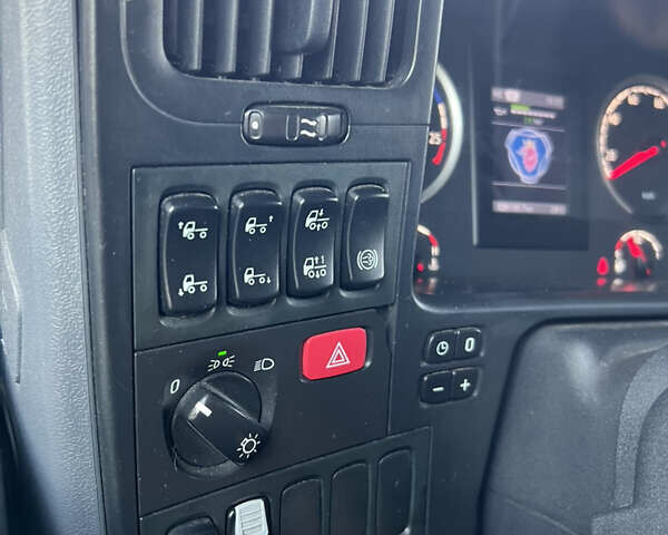 Білий Сканіа R 440, об'ємом двигуна 12.74 л та пробігом 826 тис. км за 24500 $, фото 28 на Automoto.ua