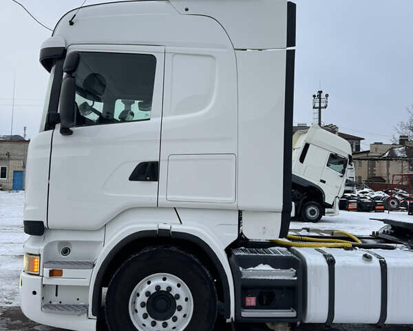 Белый Сканиа R 440, объемом двигателя 12.74 л и пробегом 823 тыс. км за 25000 $, фото 15 на Automoto.ua