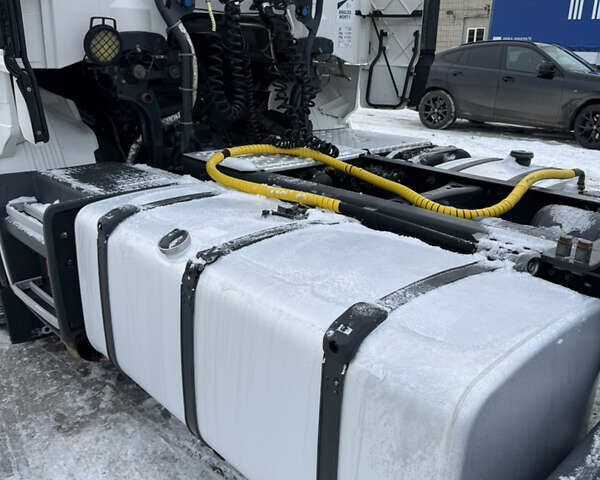 Белый Сканиа R 440, объемом двигателя 12.74 л и пробегом 823 тыс. км за 25000 $, фото 12 на Automoto.ua