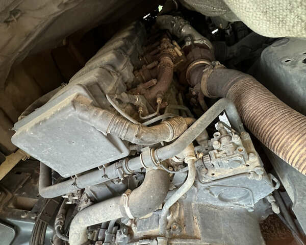 Білий Сканіа R 440, об'ємом двигуна 12.74 л та пробігом 826 тис. км за 24500 $, фото 11 на Automoto.ua