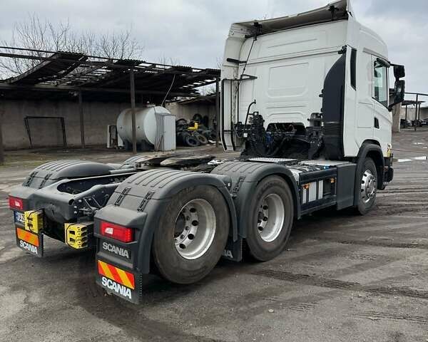 Белый Сканиа R 440, объемом двигателя 12.74 л и пробегом 90 тыс. км за 94890 $, фото 3 на Automoto.ua