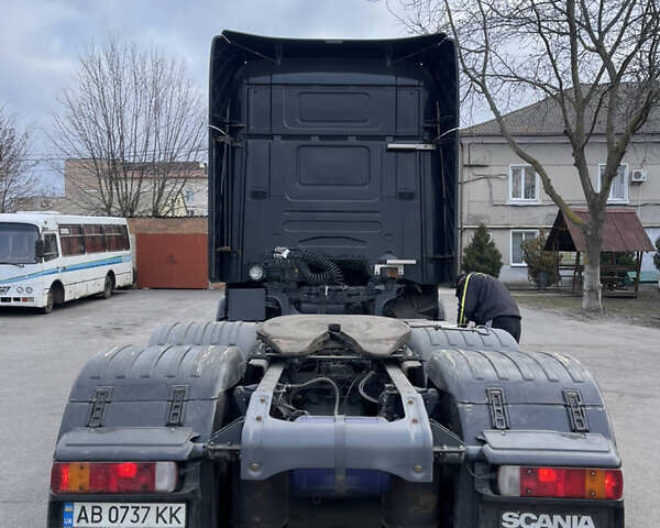 Черный Сканиа R 440, объемом двигателя 12.74 л и пробегом 880 тыс. км за 26000 $, фото 5 на Automoto.ua