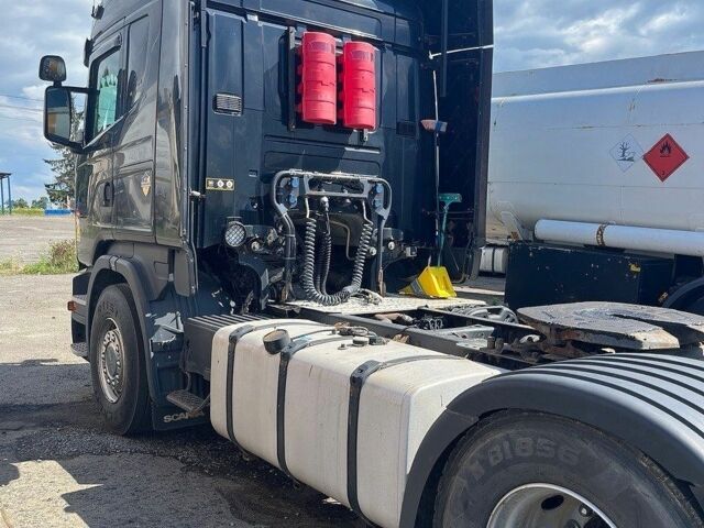 Черный Сканиа R 440, объемом двигателя 12.74 л и пробегом 740 тыс. км за 24900 $, фото 8 на Automoto.ua