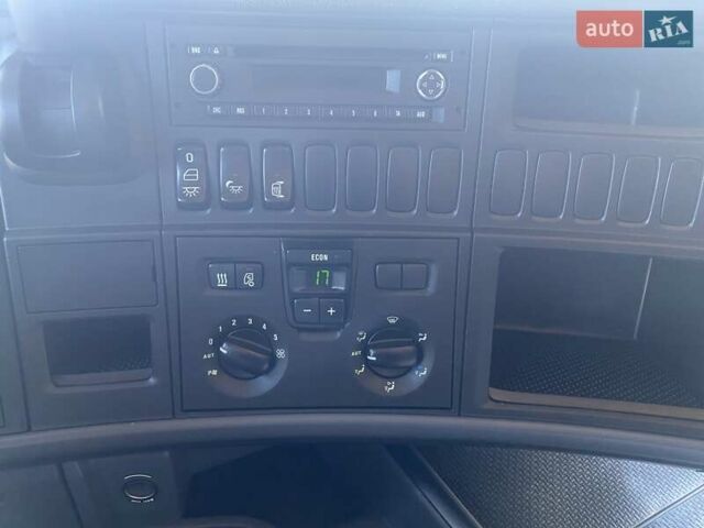 Красный Сканиа R 440, объемом двигателя 12.74 л и пробегом 848 тыс. км за 19500 $, фото 19 на Automoto.ua