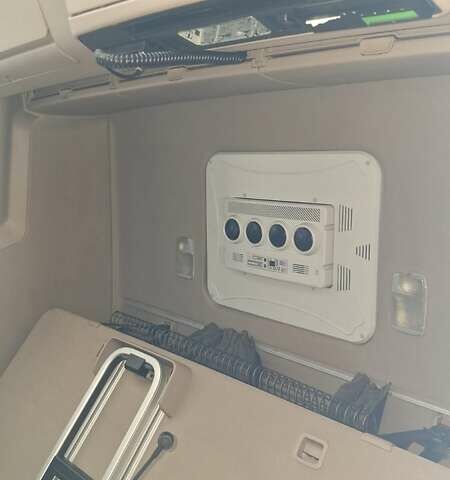 Белый Сканиа Р 500, объемом двигателя 15.6 л и пробегом 930 тыс. км за 30900 $, фото 18 на Automoto.ua