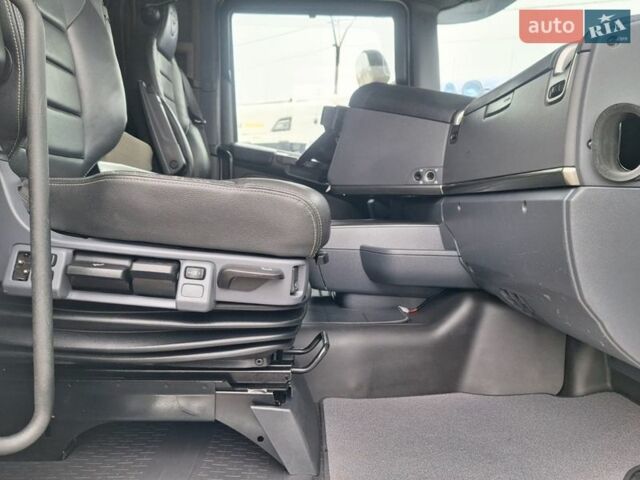 Белый Сканиа Р 500, объемом двигателя 15.6 л и пробегом 930 тыс. км за 30900 $, фото 22 на Automoto.ua