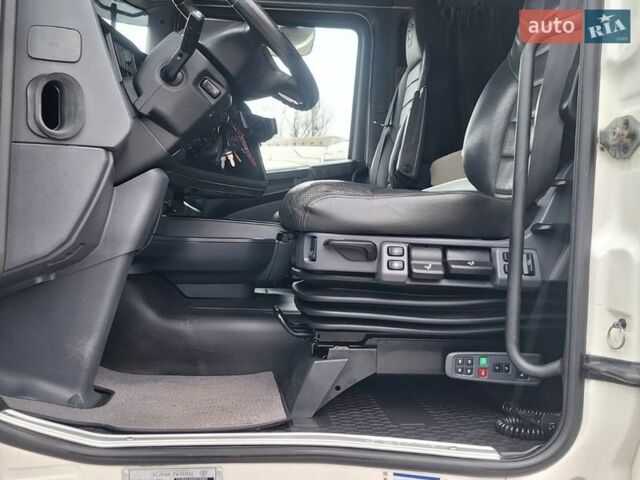 Белый Сканиа Р 500, объемом двигателя 15.6 л и пробегом 930 тыс. км за 30900 $, фото 14 на Automoto.ua