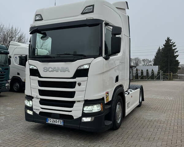 Белый Сканиа Р 500, объемом двигателя 12.7 л и пробегом 787 тыс. км за 53000 $, фото 49 на Automoto.ua
