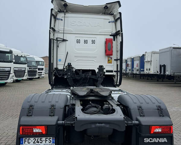 Белый Сканиа Р 500, объемом двигателя 12.7 л и пробегом 787 тыс. км за 53000 $, фото 9 на Automoto.ua