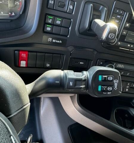 Белый Сканиа Р 500, объемом двигателя 0 л и пробегом 767 тыс. км за 53000 $, фото 42 на Automoto.ua