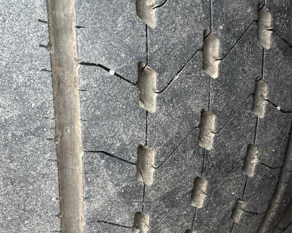 Белый Сканиа Р 500, объемом двигателя 12.7 л и пробегом 787 тыс. км за 53000 $, фото 18 на Automoto.ua