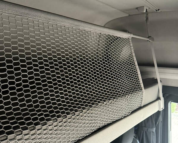 Белый Сканиа Р 500, объемом двигателя 12.7 л и пробегом 787 тыс. км за 53000 $, фото 58 на Automoto.ua