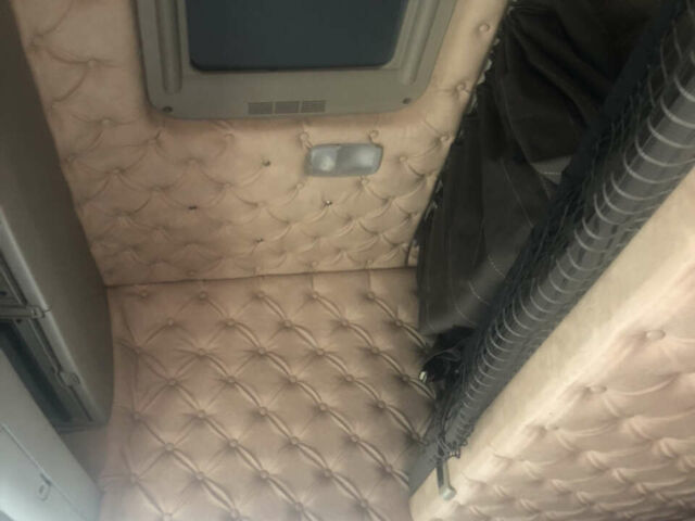 Черный Сканиа Р 500, объемом двигателя 15.6 л и пробегом 124 тыс. км за 12800 $, фото 1 на Automoto.ua