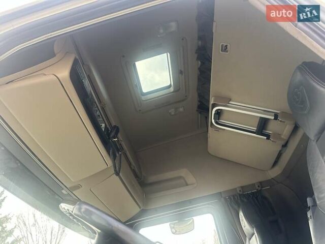 Белый Сканиа R 580, объемом двигателя 15.6 л и пробегом 748 тыс. км за 33600 $, фото 9 на Automoto.ua