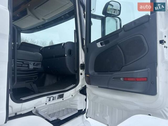 Білий Сканіа R 580, об'ємом двигуна 15.6 л та пробігом 842 тис. км за 32900 $, фото 23 на Automoto.ua