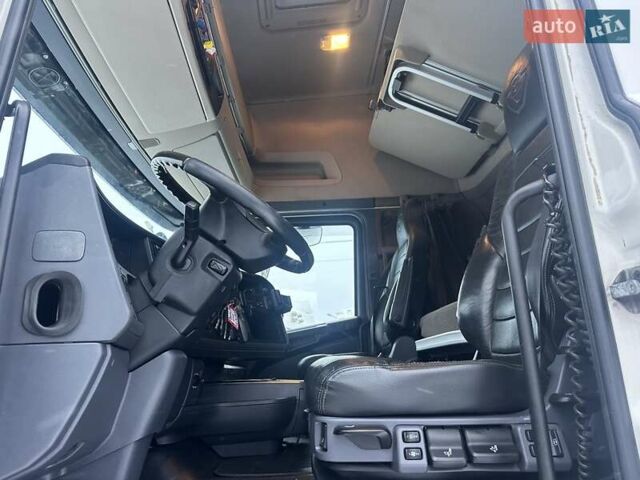 Білий Сканіа R 580, об'ємом двигуна 15.6 л та пробігом 842 тис. км за 32900 $, фото 28 на Automoto.ua
