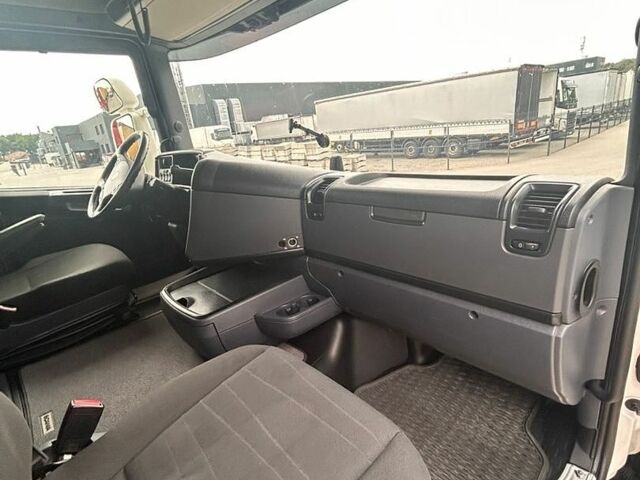 Белый Сканиа R 580, объемом двигателя 0 л и пробегом 625 тыс. км за 47400 $, фото 19 на Automoto.ua