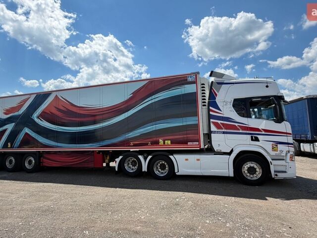 Белый Сканиа R 580, объемом двигателя 16.35 л и пробегом 466 тыс. км за 75797 $, фото 6 на Automoto.ua